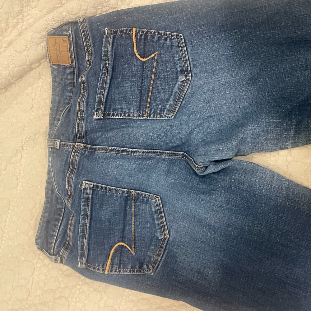 Women’s American eagle jeans